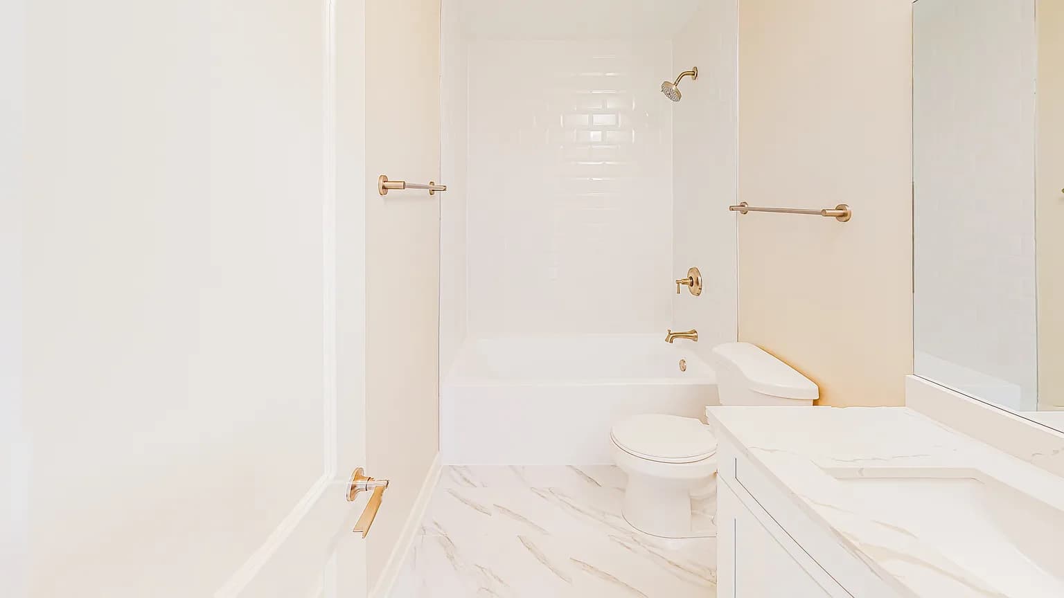 Itasca Townhomes - 15 Itasca Townhomes - 15