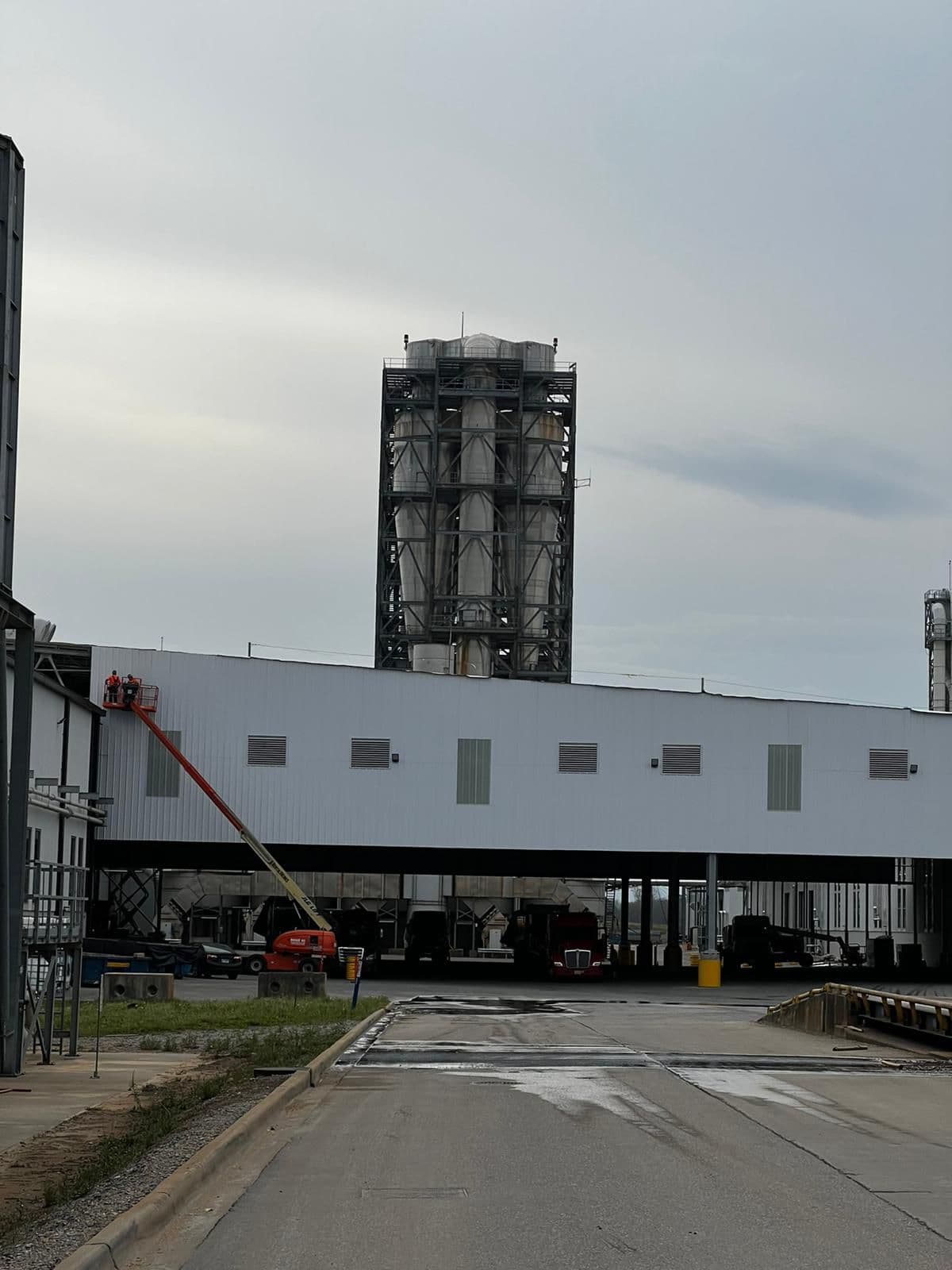 Kronospan - 8 Kronospan - 8