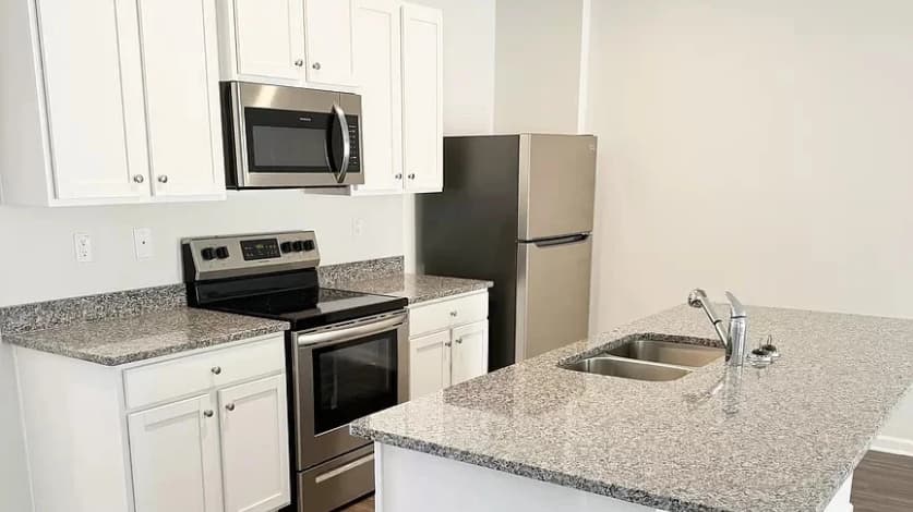 Project Image 5 Riz Communities / Calhoun - 5